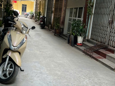 Nhà đẹp nguyễn trãi, thanh xuan, hà nội 42 m2, 5 tầng, 8,6 tỷ 0