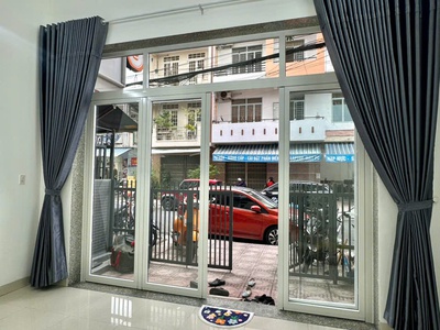 Bán nhà 2 tầng   lửng mặt tiền đường trương định - tp nha trang diện tích 52m2 giá bán 9,9 tỷ bớt 2