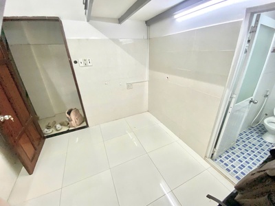 Cần pass phòng trọ gấp hỗ trợ cọc tân phú - tphcm 2