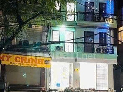 Cho thuê nhà mặt phố trung tâm quận số 9 -11 ngõ hàng cháo, ba đình, hà nội 1