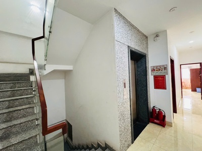 Bán khách sạn mặt tiền bình chiểu thủ đức 97m đất 470m sàn có thang máy giá 12 tỷ 3