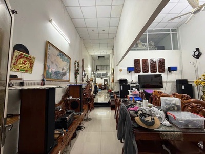 Mặt tiền đường 339 ngay chợ,phù họp vừa ở vừa kinh doanh 230m2 6.5x35 3