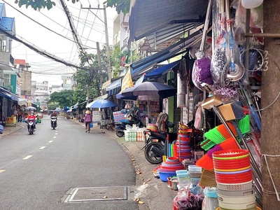 Mặt tiền đường 339 ngay chợ,phù họp vừa ở vừa kinh doanh 230m2 6.5x35 0