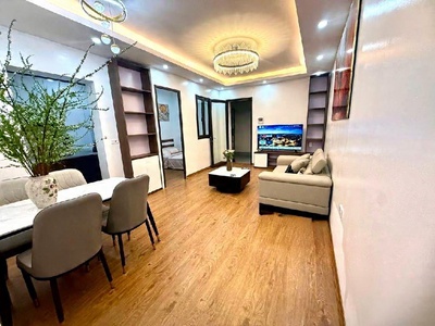 Căn hộ tập thể tầng 2 hoàng quốc việt dt 65m giá 4,18 tỷ full nội thất 0