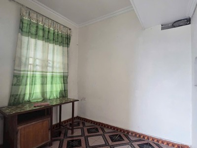 Bán căn nhà 3 tầng ngõ phố Nguyễn Thượng Mẫn, TP HD, 51.8m2, mt 4.47m, 3 ngủ, 3vs 8