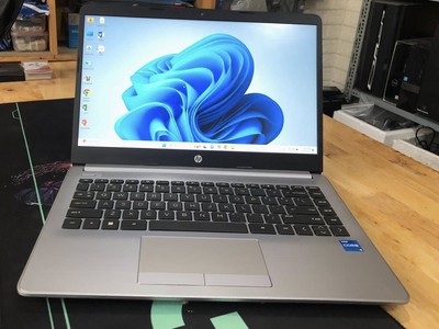 LaptopHP Notebook 240 G9 Core i5-1235U RAM 8GB SSD 512GB VGA ON Màn 14 Inch Full HD Máy Đẹp 0