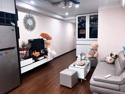 Cho thuê chung cư Handireco Lê Văn Lương, 70m, 2 phòng ngủ, đủ đồ 14 triệu 1