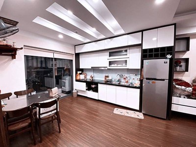 Cho thuê chung cư Handireco Lê Văn Lương, 70m, 2 phòng ngủ, đủ đồ 14 triệu 0