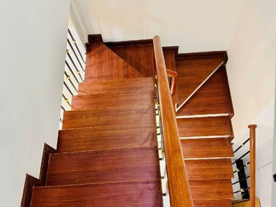 Nhà đẹp ở Trung Văn, thang máy hiện đại, ngõ thông tứ phía, 20m ra mặt phố, 70m2, hơn 14 tỷ 2