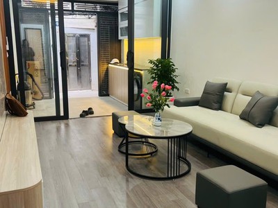 Bán nhà 4 tầng đường Chiến Thắng, Hà Đông. Gía 6,15 tỷ. Ô tô đỗ sát nhát 0