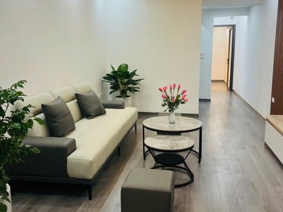 Bán nhà 4 tầng đường Chiến Thắng, Hà Đông. Gía 6,15 tỷ. Ô tô đỗ sát nhát 1