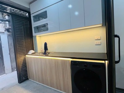 Bán nhà 4 tầng đường Chiến Thắng, Hà Đông. Gía 6,15 tỷ. Ô tô đỗ sát nhát 2