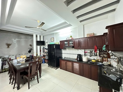 Bán mặt tiền kd siêu vip tân sơn nhì, kd sầm uất ngày đêm, 72m2 4x18 , 4 tầng, chỉ 15tỷ5 tl 2