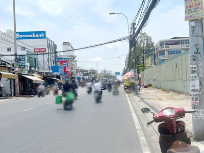 Nhà 3 tầng 4x19m nh 5.7m mặt tiền ql50 p5q8. giá 13 tỷ 2