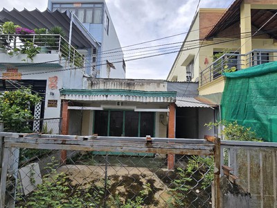 Bán đất tặng nhà, huỳnh tấn phát q7, 138m2, nhỉnh 6 tỷ. 2