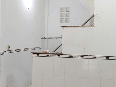 Nhà 2 tầng đường 8m khu nội bộ bùi minh trực p5q8. giá 5,98 tỷ tl 2