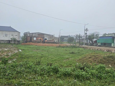 Bán đất trung tâm phường hưng trí nay là sông trí . 1