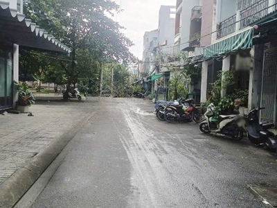 Nhà 2 tầng đường 8m khu nội bộ bùi minh trực p5q8. giá 5,98 tỷ tl 3