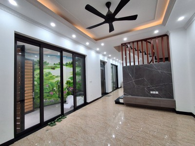 Bán căn biệt thự gân hồ bồ đề 86m2 x 4 tầng 17.3 tỷ. long biên- hà nội. 0