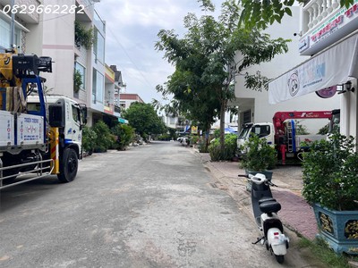 Bán đất thổ cư 78m2 sổ hồng kdc vincom sa đéc, đường số 3, đồng tháp. giá 4.5 tỷ. 1