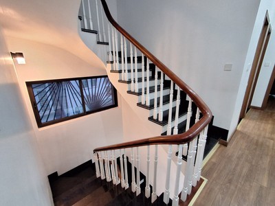 Bán căn biệt thự gân hồ bồ đề 86m2 x 4 tầng 17.3 tỷ. long biên- hà nội. 2