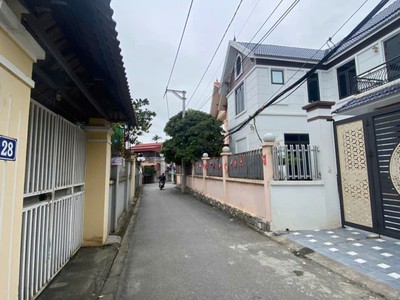 Đông dư  lô đất đẹp giá mềm   ô tô vào nhà   sổ vuông đẹp khó tìm - 4.5 tỷ 0