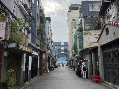 Bán nhà hẻm 8m phạm văn hai, phường 3 tân bình, 5x17m, chợ pvh 4