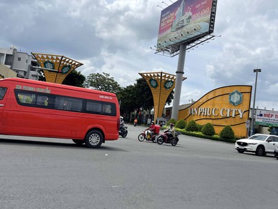 Bán gấp  mặt tiền kd hiệp bình 10x30   giá từ 45t giảm còn 39t   không có căn thứ 2 1