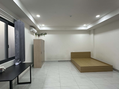 Chỉ còn 1 phòng cho thuê phòng trọ Quận 2 thoáng mát có máy lạnh, nhận phòng ngay 1