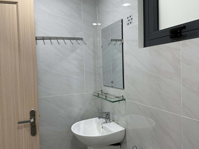 Chỉ còn 1 phòng cho thuê phòng trọ Quận 2 thoáng mát có máy lạnh, nhận phòng ngay 7