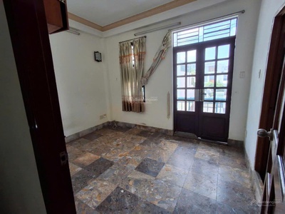 Mặt tiền ngay ga t3 - 78m2 - giá rẻ -5 tầng - dòng tiền cực cao  chỉ nhỉn 13 tỷ 3