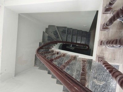 Bán nhà thái hà 27/31m2. 4 tầng. mặt tiền 3m. giá 10.5 tỷ đống đa hà nội 1