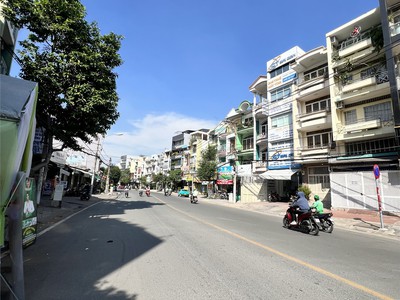 Cho thuê nhà mặt tiền chu văn an p. 26 bình thạnh 4x20m tl 2l 5pn 4wc giá 30 triệu/tháng    cho 3