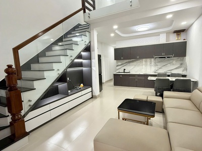 Bán nhà mới vị trí đẹp tái định cư phước long phường nam nha trang. 0