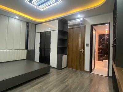 Bán nhà nguyễn văn cừ   ngọc lâm   long biên 4