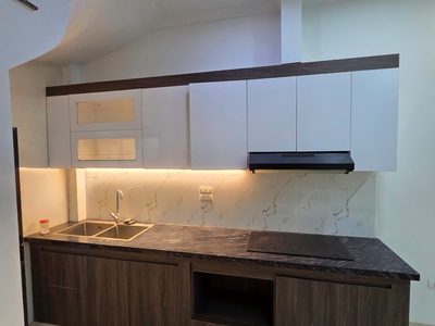 Bán nhà riêng 5 tầng nam đuống 32m2, mặt tiền 3.5 x 7.35 tỷ long biên. 4