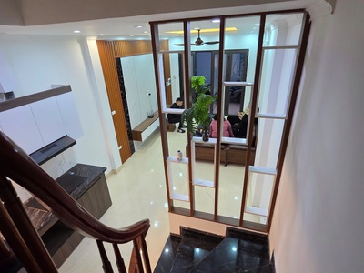 Bán nhà riêng 5 tầng nam đuống 32m2, mặt tiền 3.5 x 7.35 tỷ long biên. 3