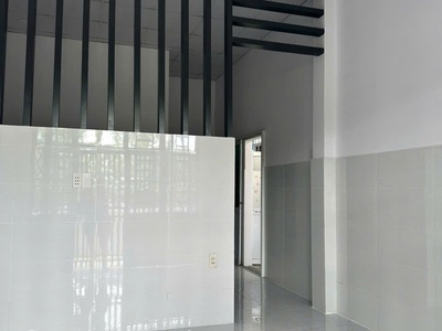 Chính chủ  bán dãy trọ diện tích khủng, vị trí đẹp, thu nhập tốt ngay ubnd huyện bình chánh 2