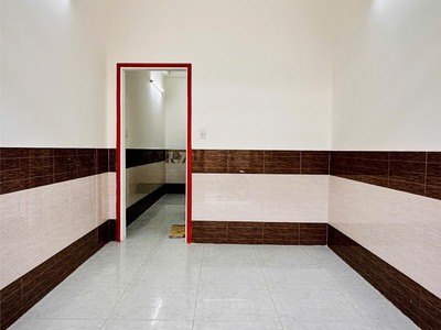 - bán nhà mới đẹp 3 tầng lưu hữu phước p15 q8 3