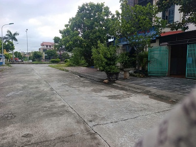 Bán gấp 2 lô đất  thuộc khu đô thị kim sơn đông triều quảng ninh. 2