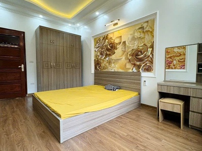 Bán nhà phố trạm 30m 5 tầng ô tô qua hơn 8 tỷ 1