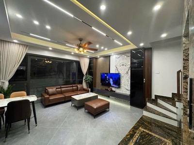 Bán nhà phố trạm 41m 6 tầng thang máy mt5.5m gara ô tô 14 tỷ 2