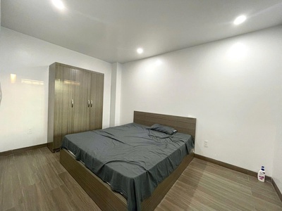 Cho thuê nhà xây mới Văn Cao, 4 p.ngủ full nội thất. 2