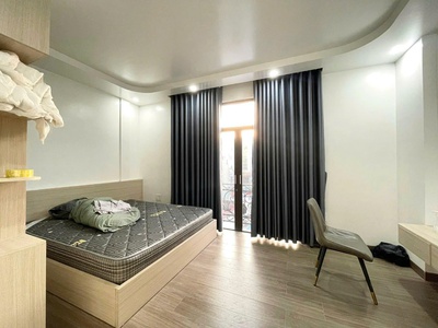 Cho thuê nhà xây mới Văn Cao, 4 p.ngủ full nội thất. 6