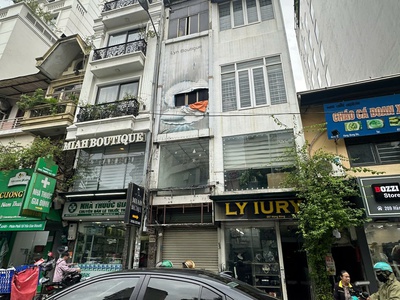 Linhhk cho thuê nhà phố diện tích sử dụng 655m 5 tầng, vỉa hè rộng 1