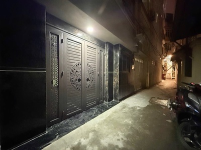 Bán tòa chung cư mini xuân la 40m x7 tầng thang máy 11 tỷ ngõ ba gác,gần ô tô 3