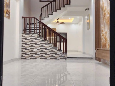 Bán nhà 3 tầng ngõ phố Lê Viết Quang, ph Ngọc Châu, TP HD, 46.8mm2, mt 4.17m, 3 ngủ, 3 vs 4