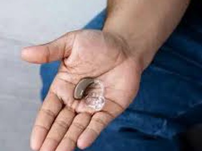 Máy trợ thính Phonak Naida L50-UP   Lựa Chọn Mạnh Mẽ Cho Hành Trình Nghe Rõ Mỗi Ngày 0