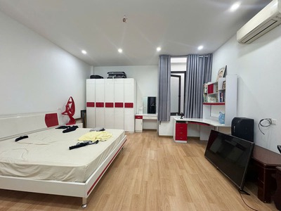 Bán Gấp Nhà 75m2 x 5 Tầng Giang Biên, Long Biên   Mặt Tiền 5m   Ô Chờ Thang Máy 2