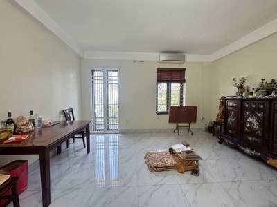 Bán Gấp Nhà 75m2 x 5 Tầng Giang Biên, Long Biên   Mặt Tiền 5m   Ô Chờ Thang Máy 5